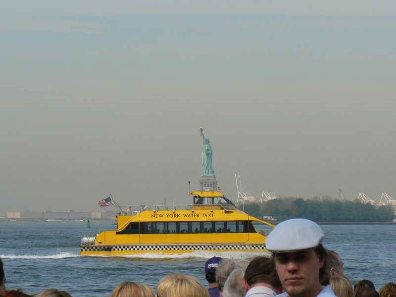 Statue de la liberte: Statue de la liberte et New York Water Taxi